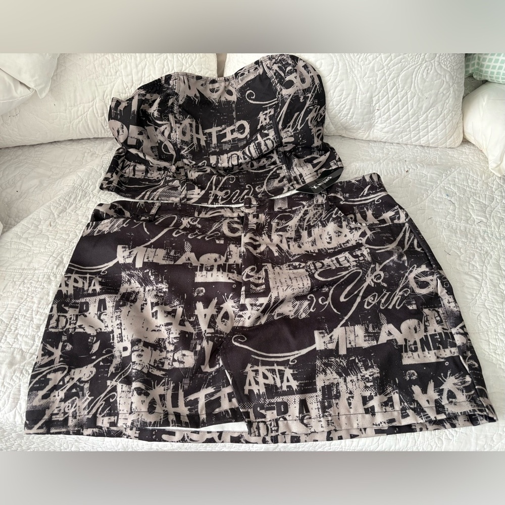 SHEIN Black and White Graphic Print Dress